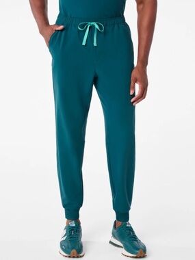 Figs Men's Tansen Scrub Pants in Caribbean Blue Large